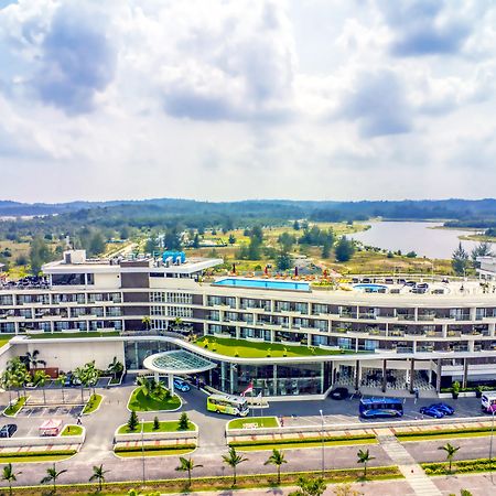 Grand Lagoi Hotel Bintan Extérieur photo