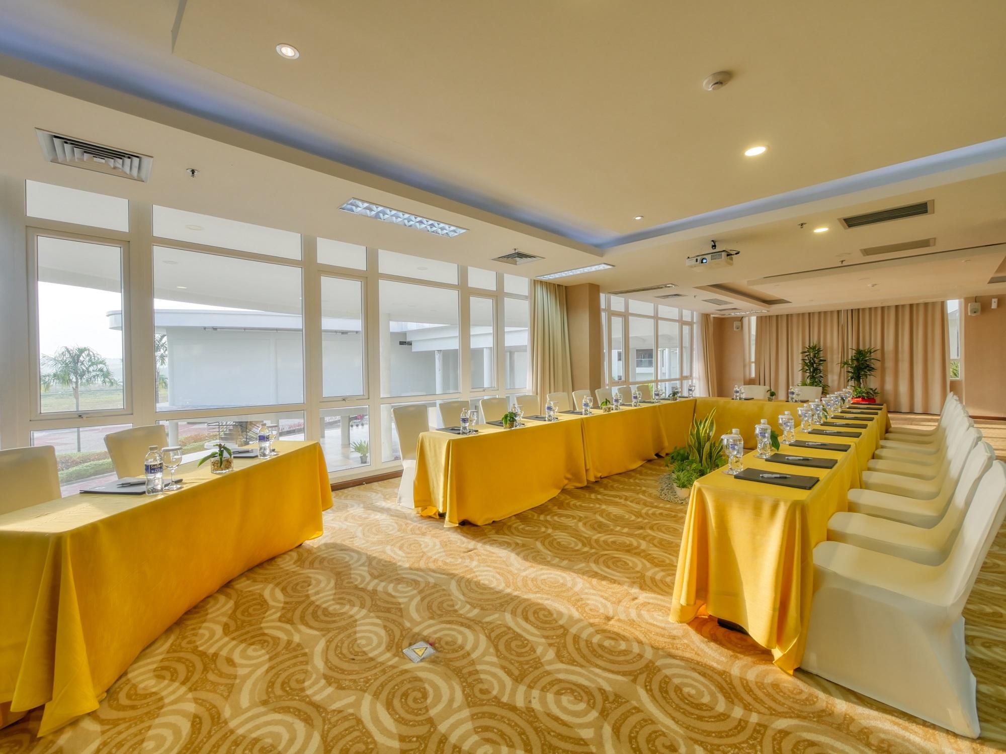 Grand Lagoi Hotel Bintan Extérieur photo